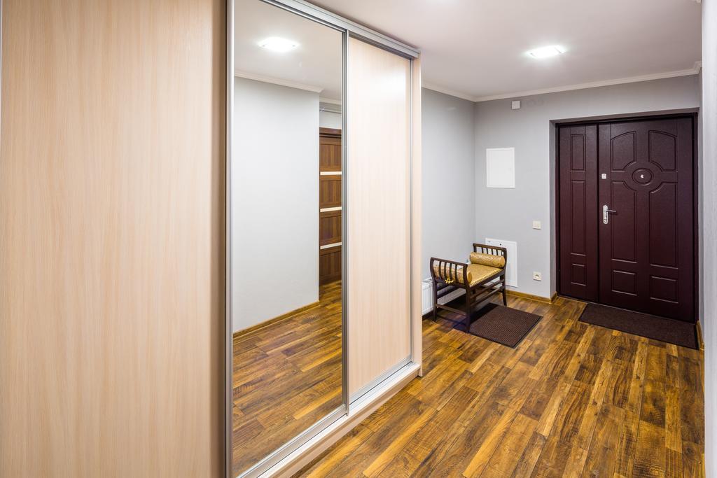 Ok Apartments Lviv Buitenkant foto