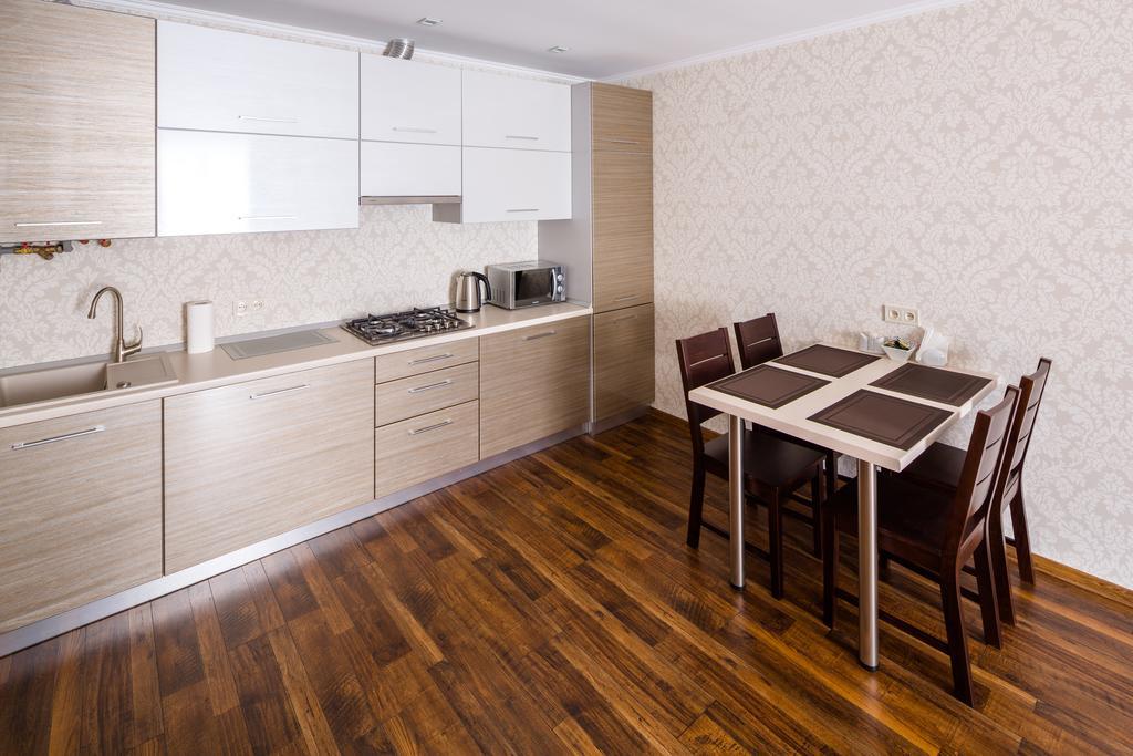 Ok Apartments Lviv Buitenkant foto
