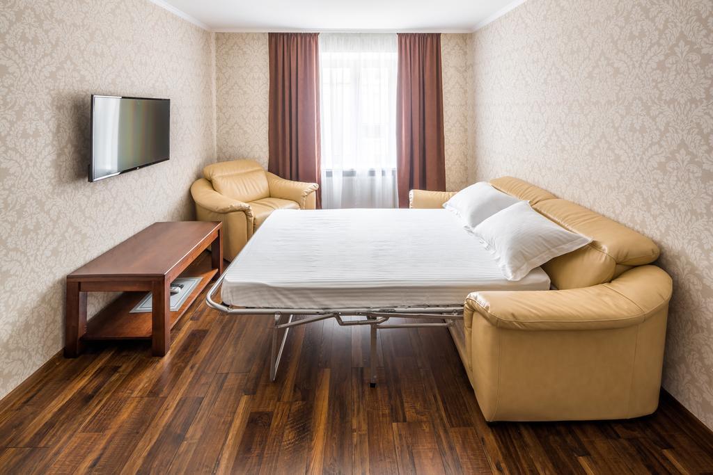 Ok Apartments Lviv Buitenkant foto